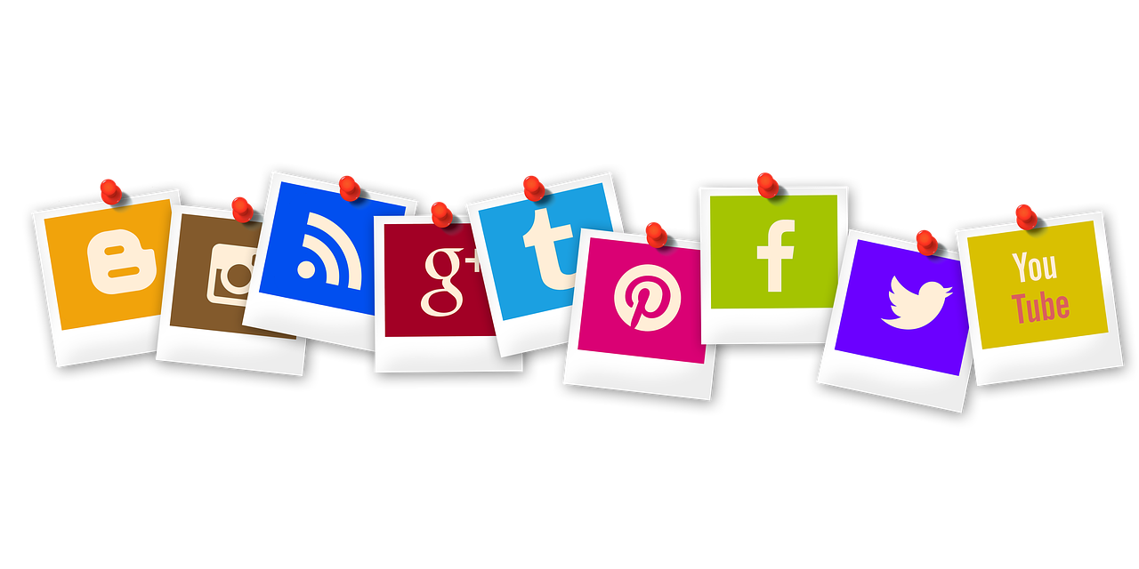 โซเชียล มีเดีย Social Media
